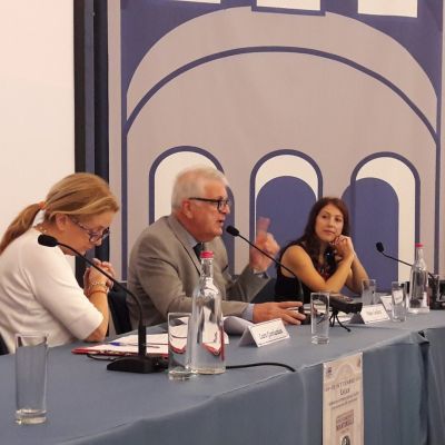 Immagine miniatura 11 settembre: le relatrici Laura Giambastiani (Istituto storico lucchese) e Francesca Pisani (Fondazione BML) con il presidente FBML Oriano Landucci