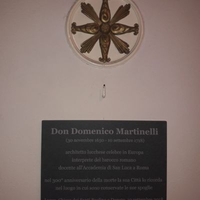 Immagine miniatura 11 settembre, chiesa di San Paolino: la targa commemorativa a Domenico Martinelli